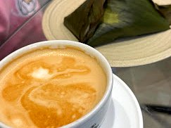 Latte art con quimbolito